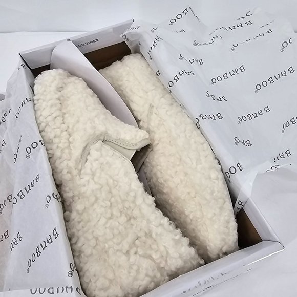 Bamboo Cream Fuzzy Slipper Bootie - Picture 5 of 12
